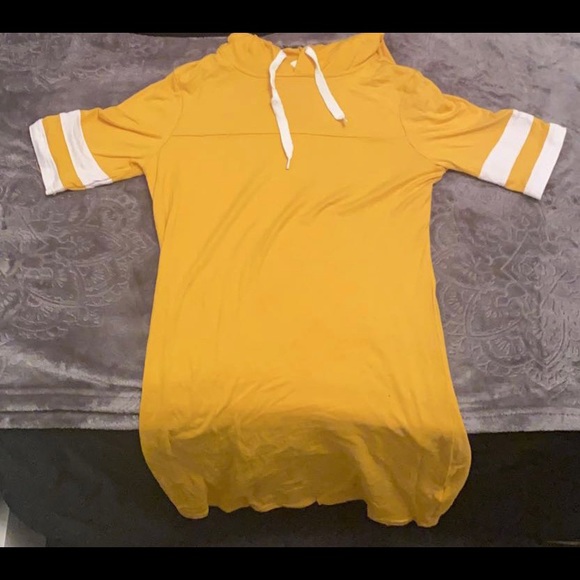 Bright yellow Dress with Stripes - Picture 1 of 1